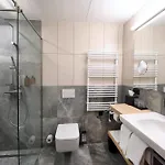 Hotel Steiermarkhof - Aus Holz Gebaut, Von Huegeln Gekuesst 4*