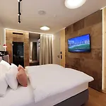 Hotel Steiermarkhof - Aus Holz Gebaut, Von Huegeln Gekuesst 4*