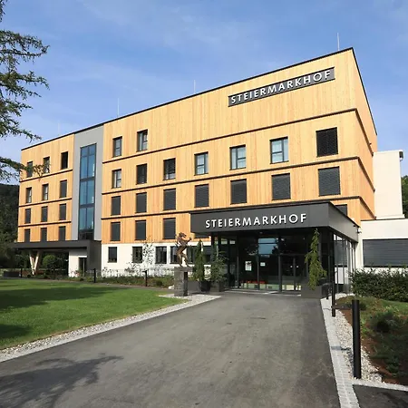 Hotel Steiermarkhof - Aus Holz Gebaut, Von Huegeln Gekuesst Graz