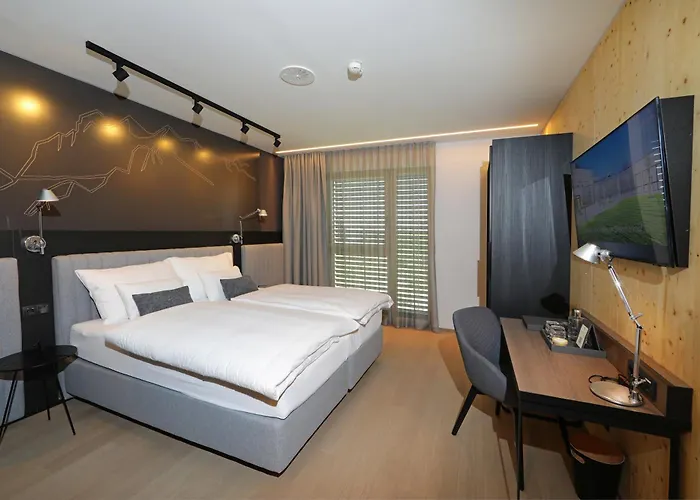 Hotell Steiermarkhof - Aus Holz Gebaut, Von Huegeln Gekuesst 4*