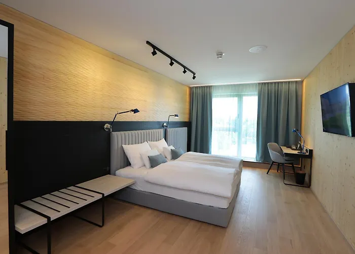 Steiermarkhof - Aus Holz Gebaut, Von Huegeln Gekuesst Hotel Graz