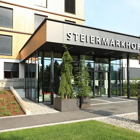 Steiermarkhof - Aus Holz Gebaut, Von Huegeln Gekuesst 4*