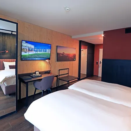 Steiermarkhof - Aus Holz Gebaut, Von Huegeln Gekuesst Hotel Graz