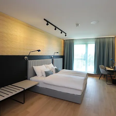 Steiermarkhof - Aus Holz Gebaut, Von Huegeln Gekuesst Hotel Graz